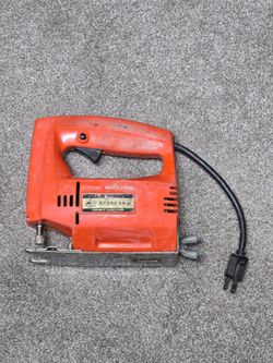 Sabre saw