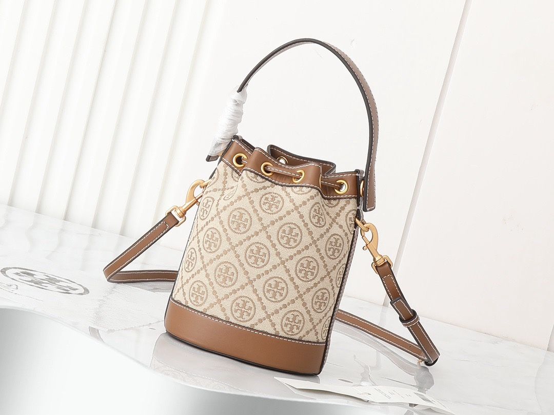 Tory Burch Drawstring bucket bag