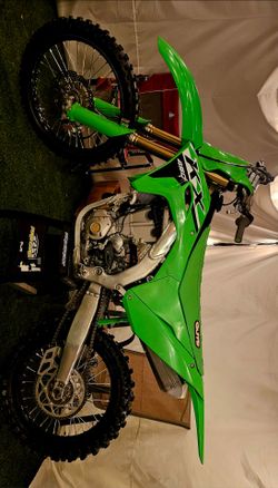 2024 KX450 Clean Low Hours Ready for the Track!