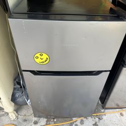 Mini Refrigerator 