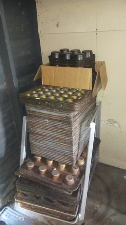 Cupcake molder and Cake molder in different sizes