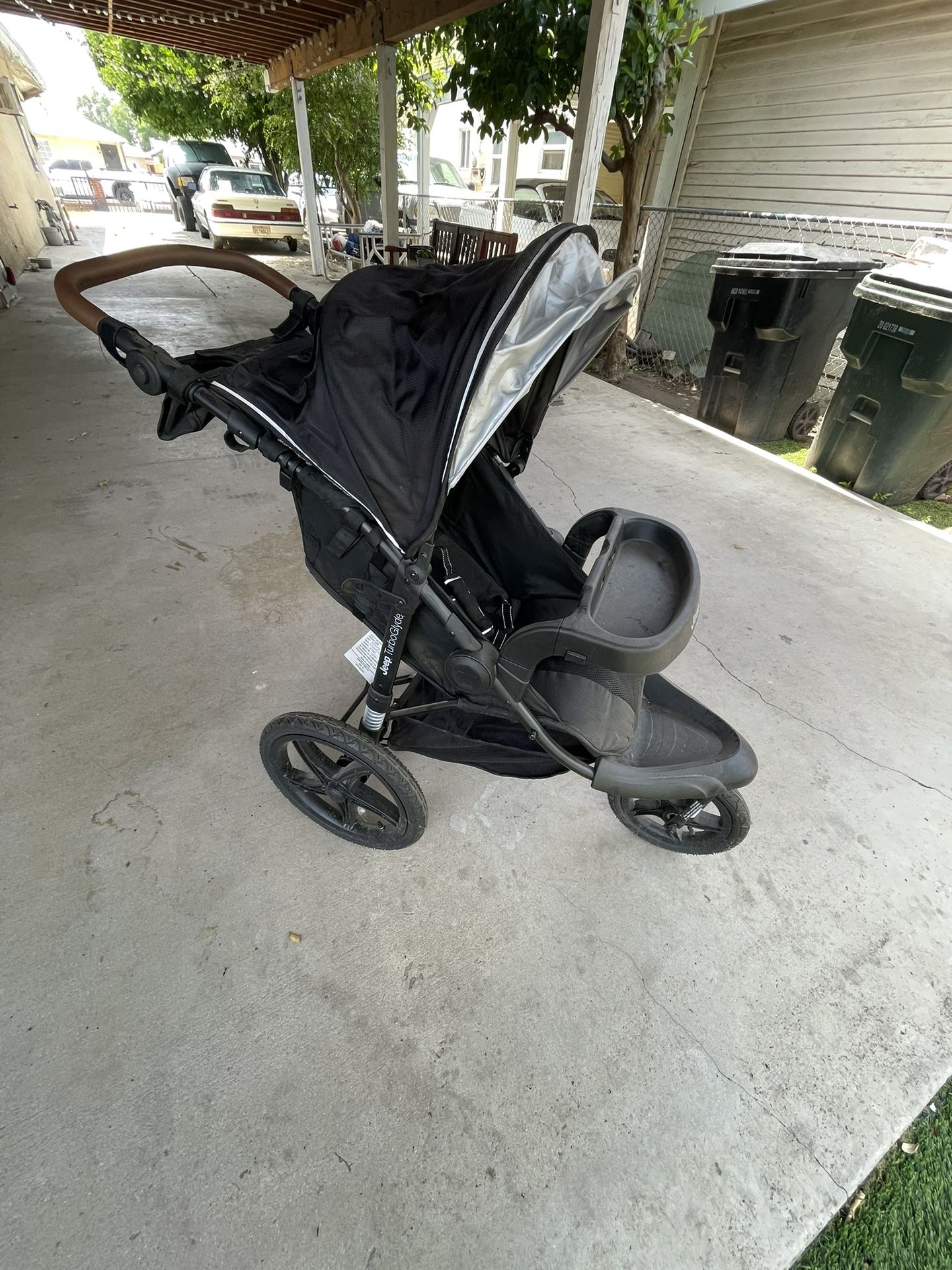 Jeep Turbo Glyde Stroller