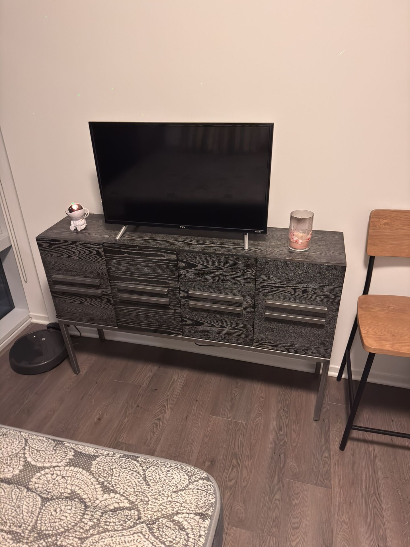 Used Roku Tv Roku Smart TV for Sale in Chicago, IL - OfferUp