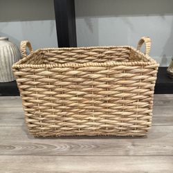 Tan Natural Woven Seagrass Storage Basket With Handles