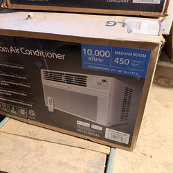 New 10k btu LG air conditioner