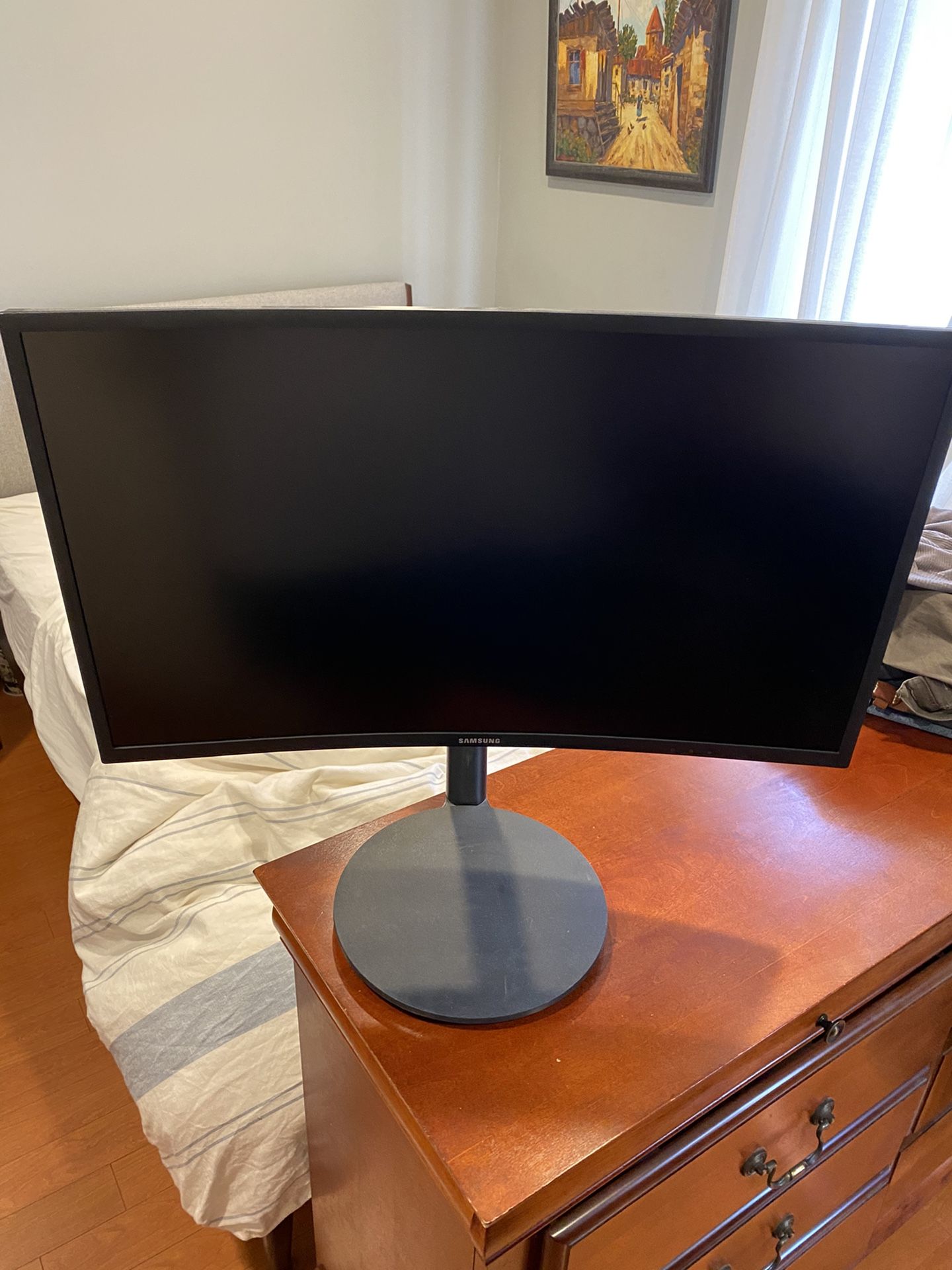 Samsung 27” curved 1m/a 144hz gaming monitor