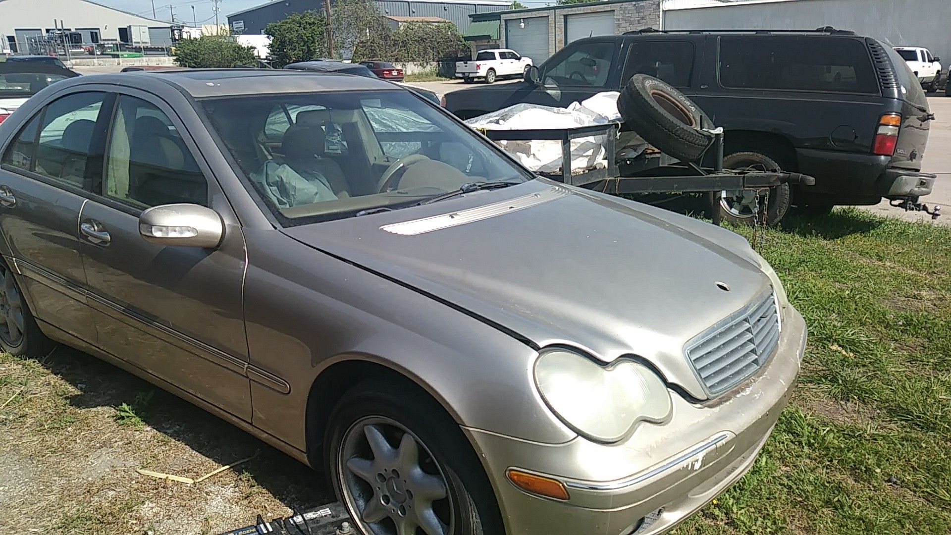 2002 Mercedes C240 parting out only motor has 165 on it 165k