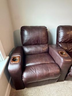Set of 4 recliner “home theater” chairs