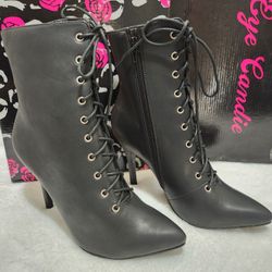 BLACK HIGH HEEL BOOTIES