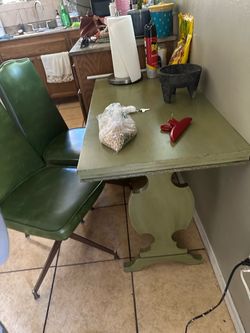 Small dinning table