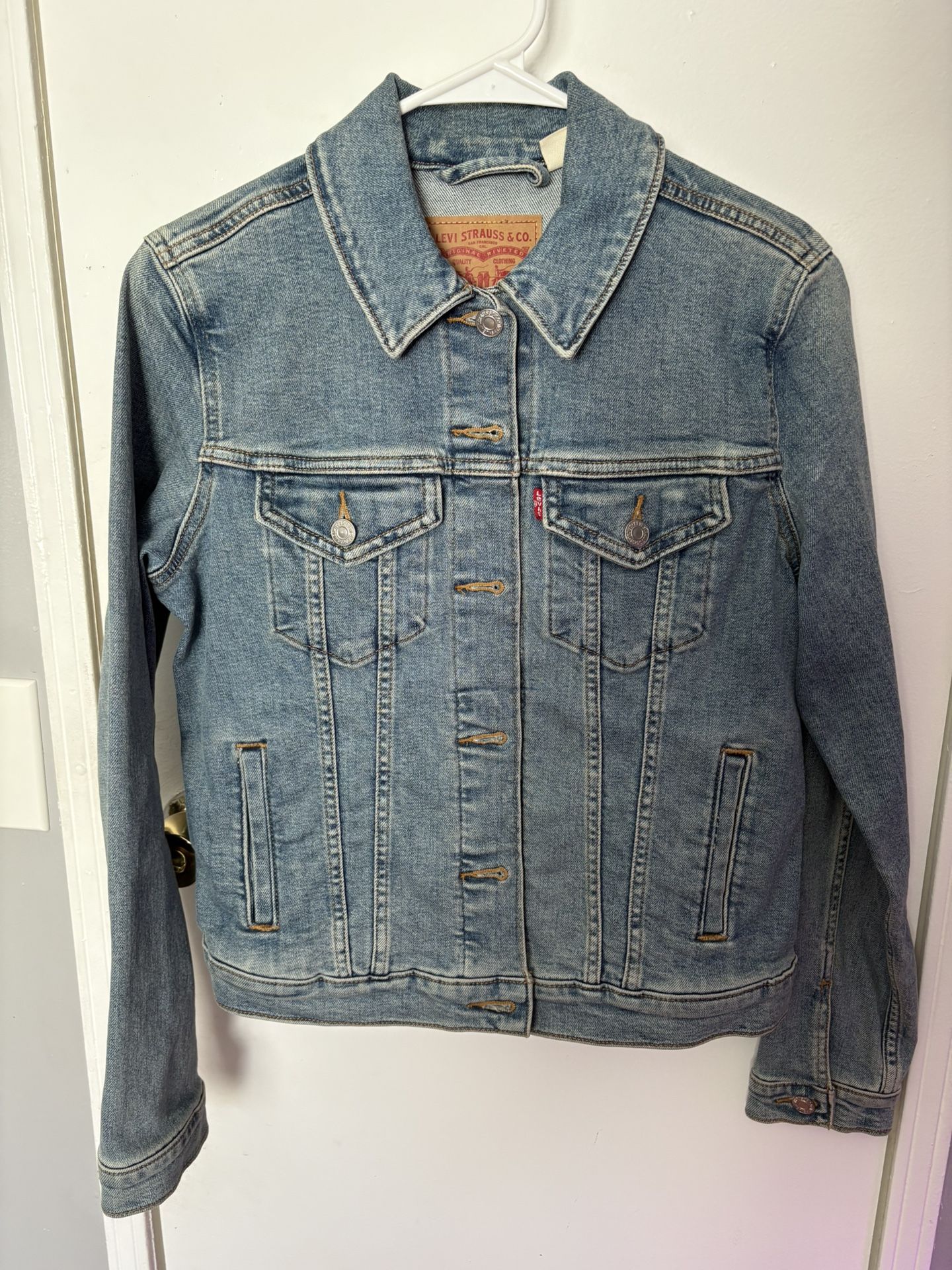 Levis Denim Trucker Jacket