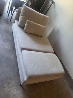 Chaise lounge chair