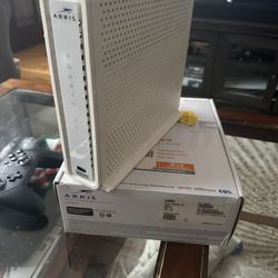 Arris 3.0 Cable Modem & Wi-Fi Router 