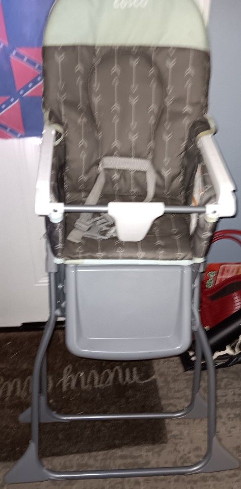 NEW COSCO HIGH CHAIR