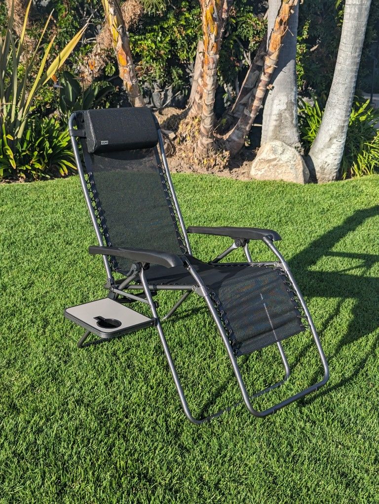 ULINE Heavy Duty Zero Gravity Chair for Sale in Los Angeles, CA OfferUp