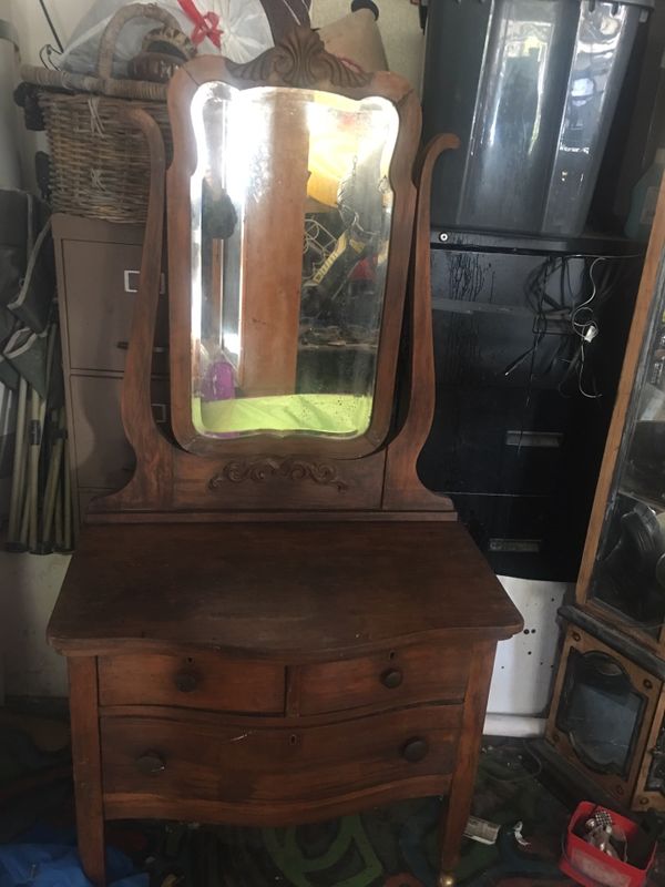 Antique Dresser Mirror For In Modesto Ca Offerup