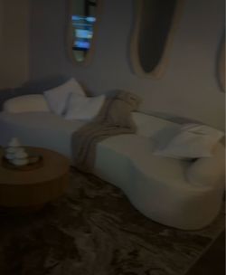 Cream curved  luxury Sectional Sofa for Living Room