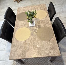 Dinning Table