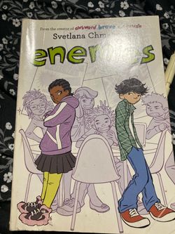 Enemies by Svetlana Chmakova Graphic Novel