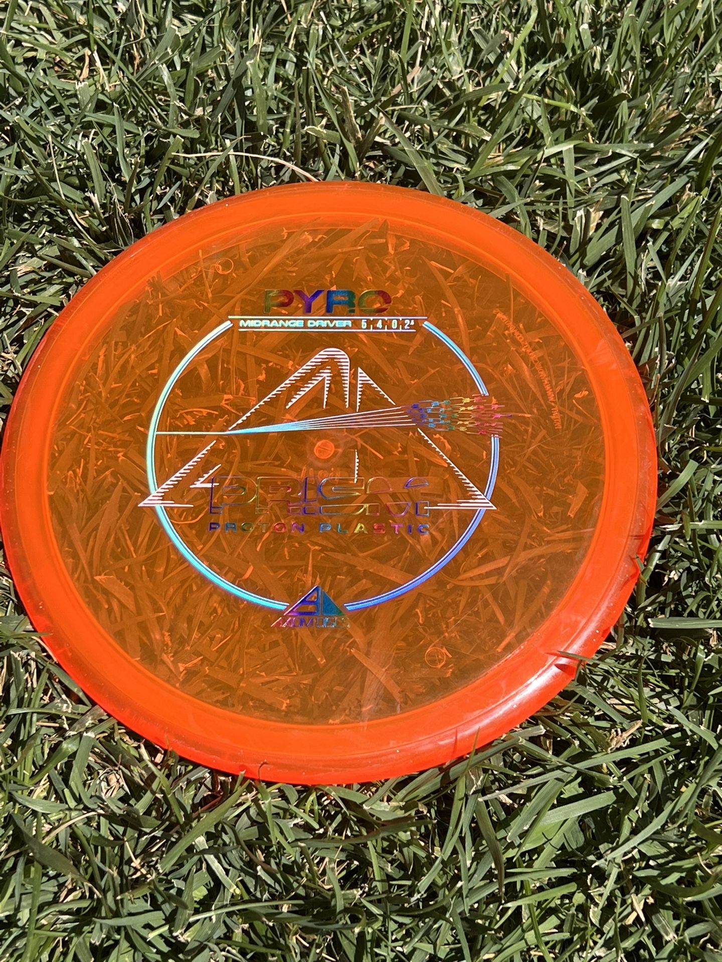 Axiom Proton Pyro 178g, Innova Wraith 168g, DGA Hurricane 174g