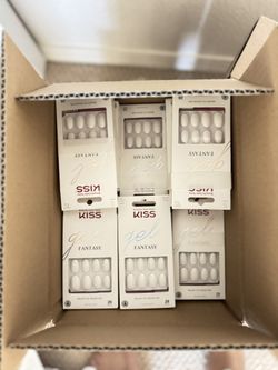 Kiss Brand Press On Nails Size S