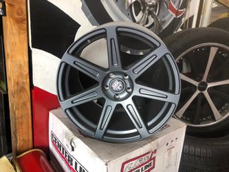New 20x10.5 Rims bolt pattern 5x114.3
