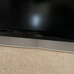 Vizio 37” LCD TV