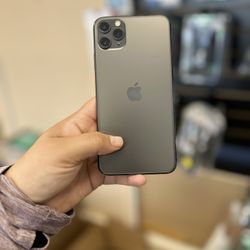 iPhone 11 ProMax UNLOCKED 256GB
