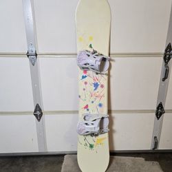 Snowboard 151cm with Bindings