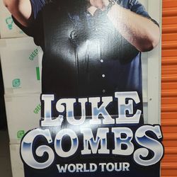 🔥LUKE COMBS LIFE SIZE STANDUP🔥