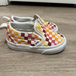 Toddler vans size 6