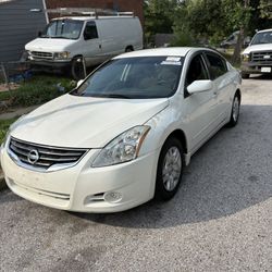 2011 Nissan Altima