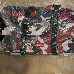 Supreme Duffle Bag (SS21) - Red Camo