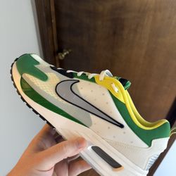 Nike Air Max Solo Oregon Ducks