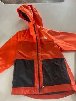North face 3 in 1 youth  small 7/8 jacket