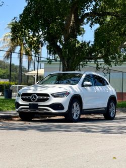 2021 Mercedes-Benz GLA 250