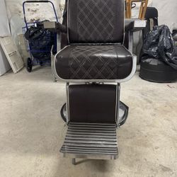 Barber chair
