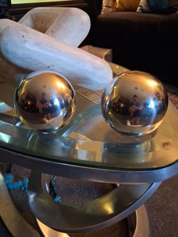 Metal orbs