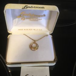 Landstroms Vintage Gold Neckless