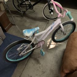 Huffy girls bike
