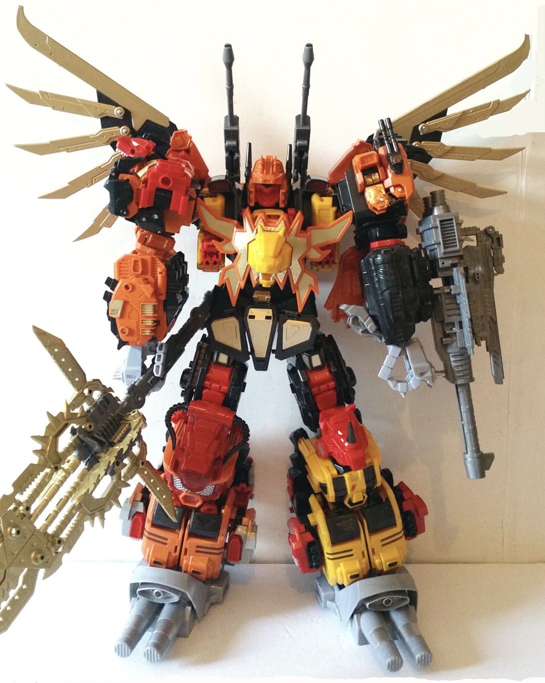 TRANSFORMERS - Predaking Combiner Wars