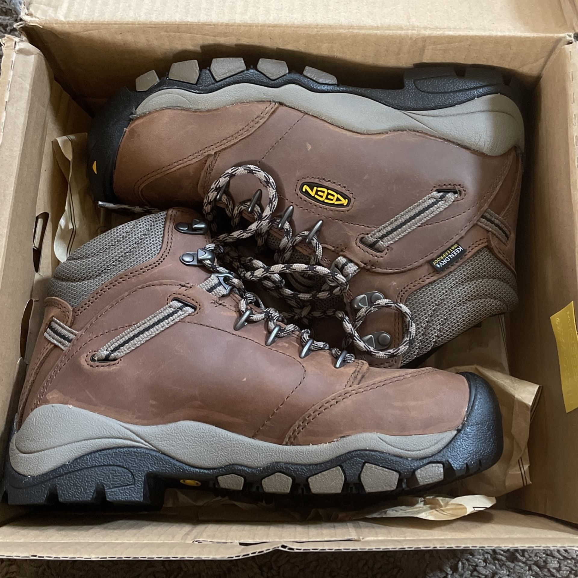 Hiking Boots Keen 