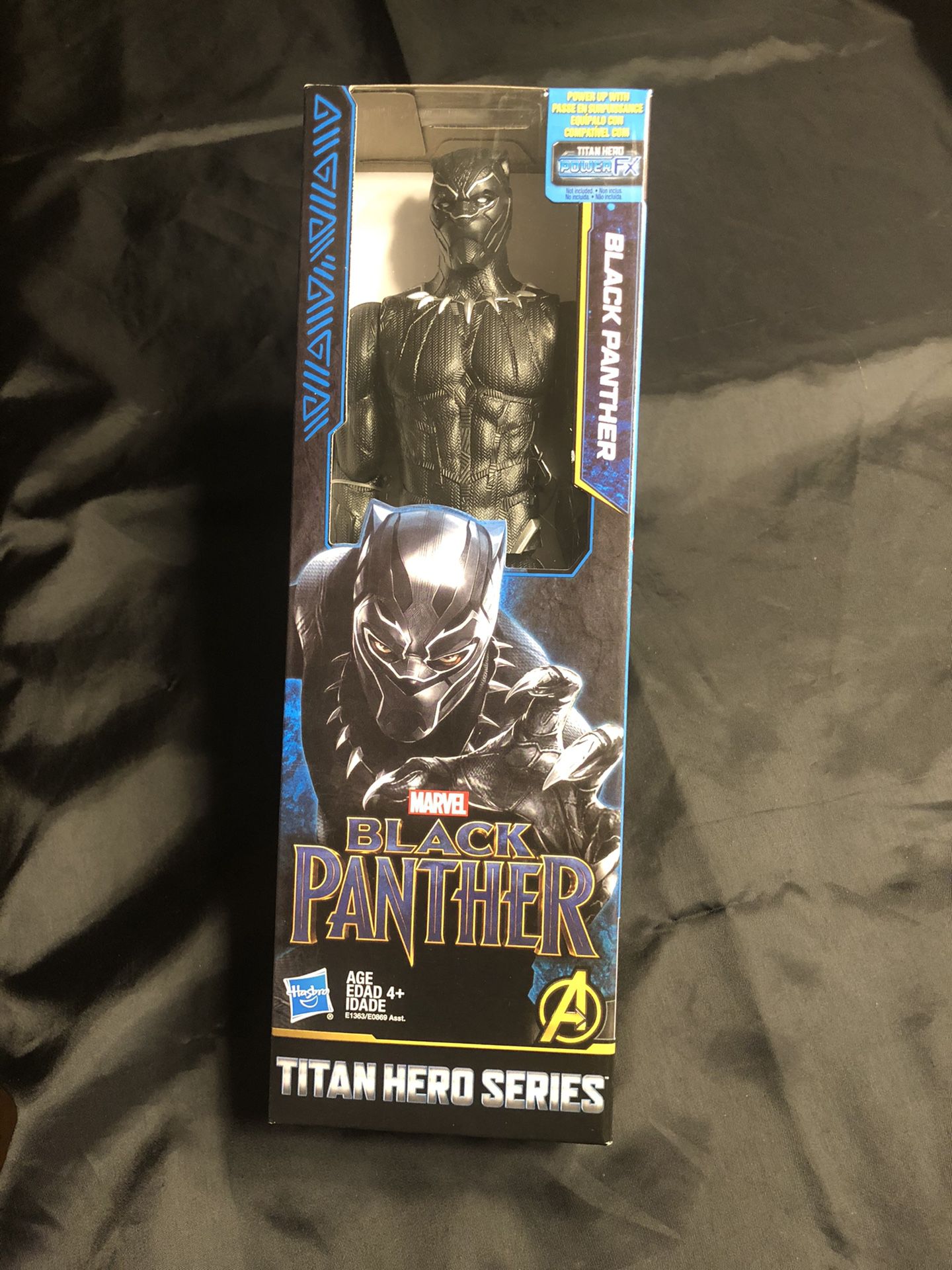 BLACK PANTHER COLLECTIBLE ACTION FIGURE