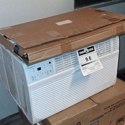 AIR CONDITIONER KYSTONE  115v 8000btu  New OPEN Box