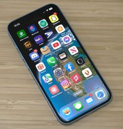 Apple iPhone 14 Unlocked Clean