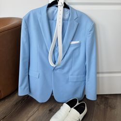Men’s XL ICE blue Suit Outfit 