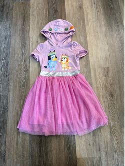 Medium (8) - Bluey Dress