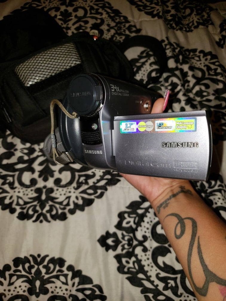 samsung camcorder no charger