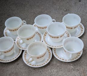 16 Pcs Vintage Corelle Corningware Pyrex Gold Butterfly Coffee Cups & Saucers Dishes West Or East