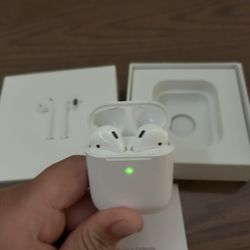 AirPod Gen 2